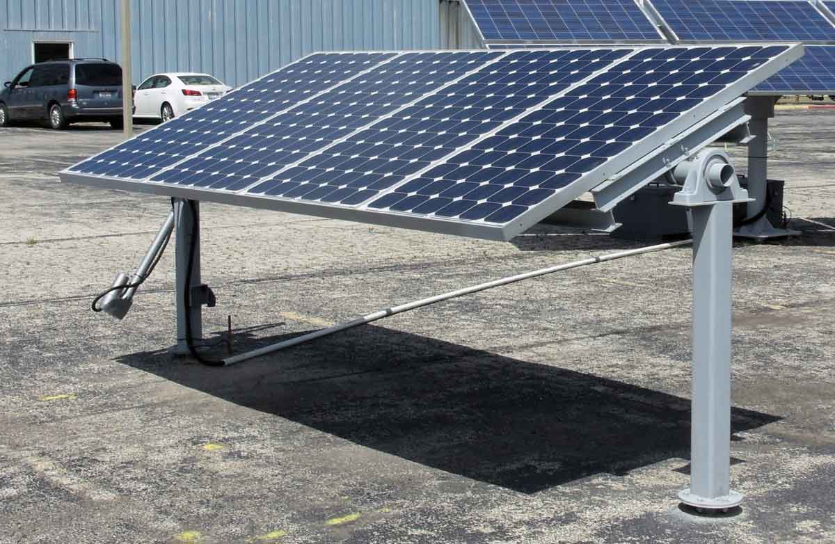Single-Axis Solar Tracker – ACES – Atlantic Clean Energy Supply ...